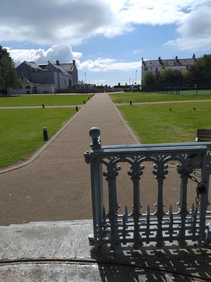 Are You Looking For A Big Piece Of Heaven? Warrenpoint Exteriér fotografie